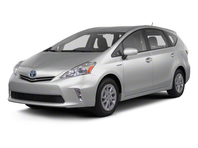 2013 Toyota Prius v Five's photo