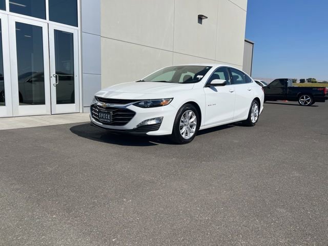2023 Chevrolet Malibu 1LT photo 3