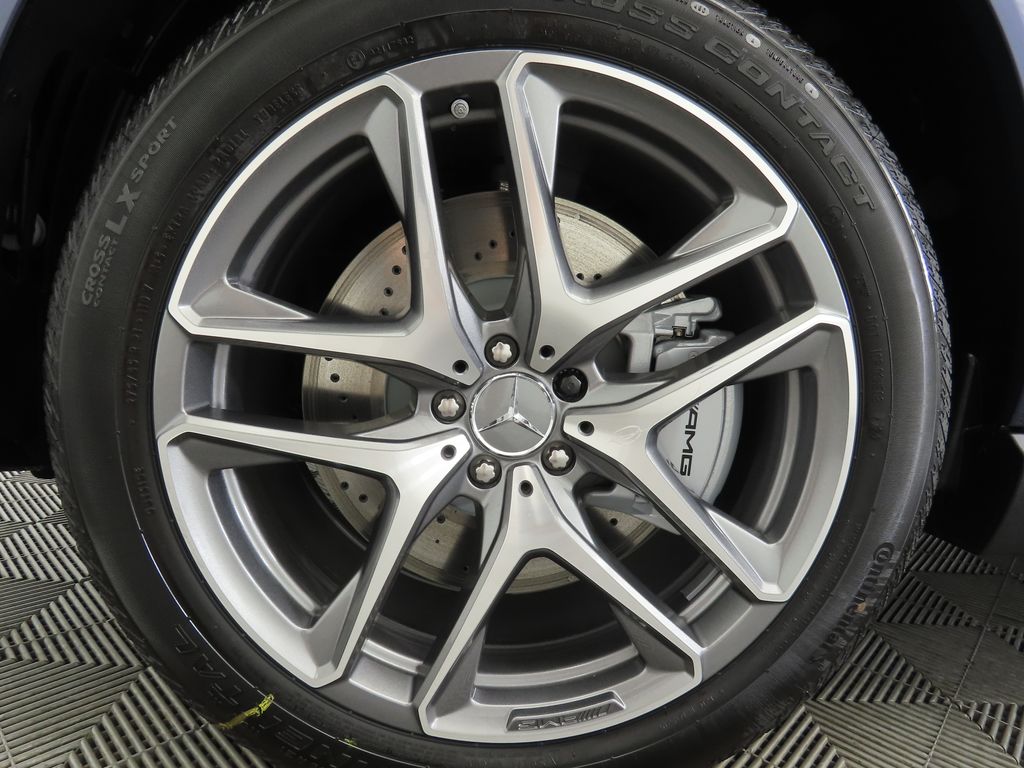 2026 Mercedes Benz GLE 53 AMG 4MATIC photo 25