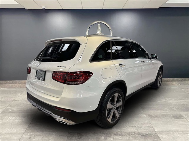 2022 Mercedes Benz GLC 300 4MATIC photo 2