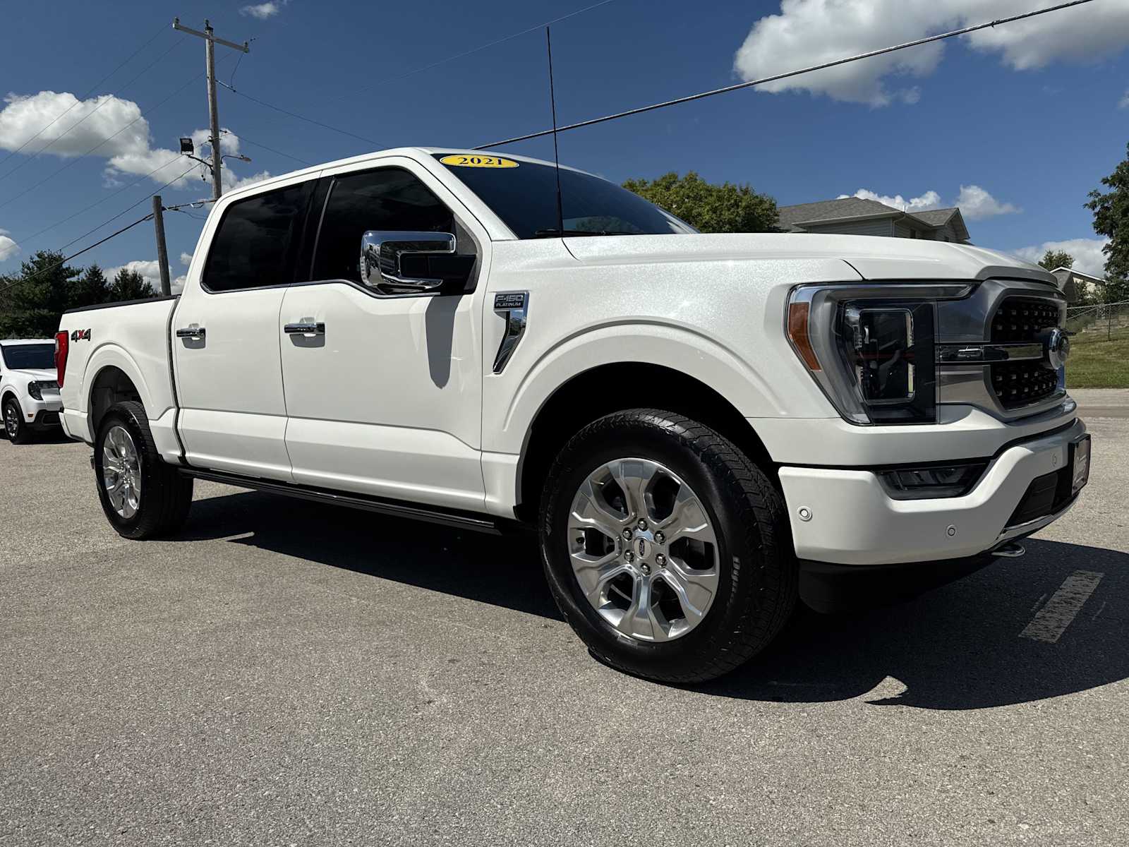2021 Ford F-150 Platinum photo 3