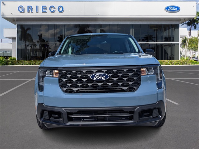2025 Ford Maverick XLT photo 2