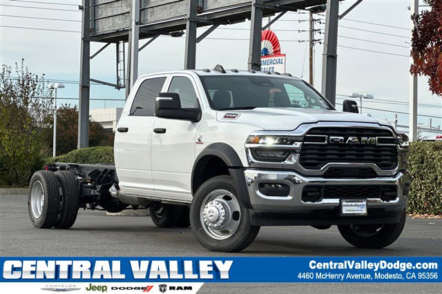 2026 RAM Ram 5500 Chassis Cab Big Horn's photo