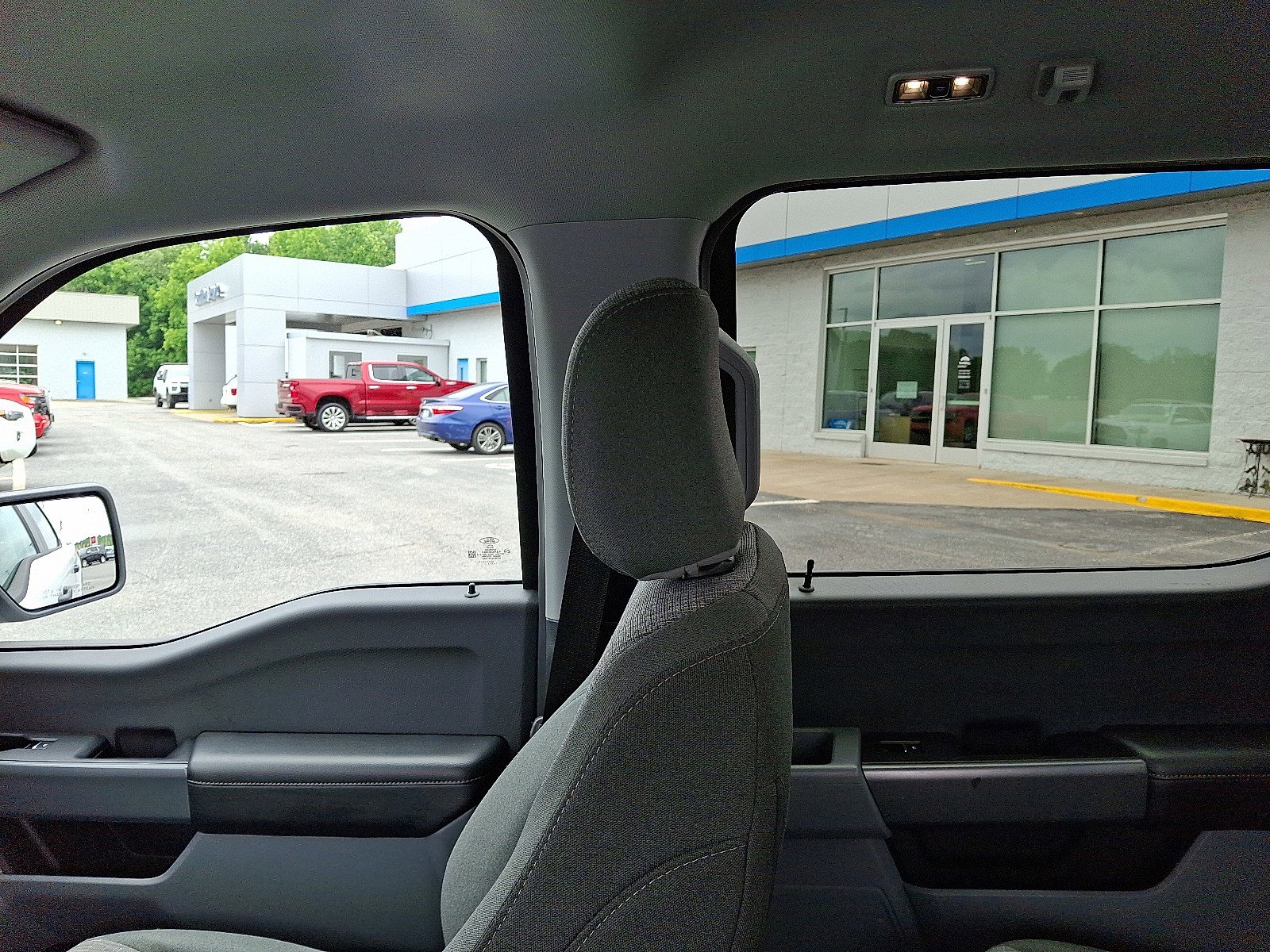 2023 Ford F-150 XLT photo 17