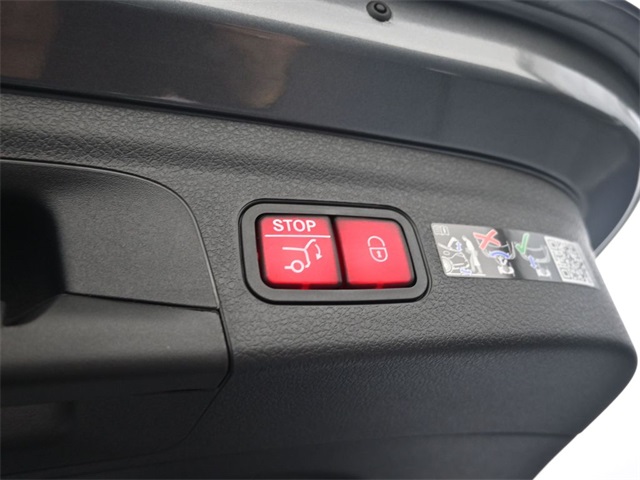 2026 Mercedes Benz GLE 450 4MATIC photo 13