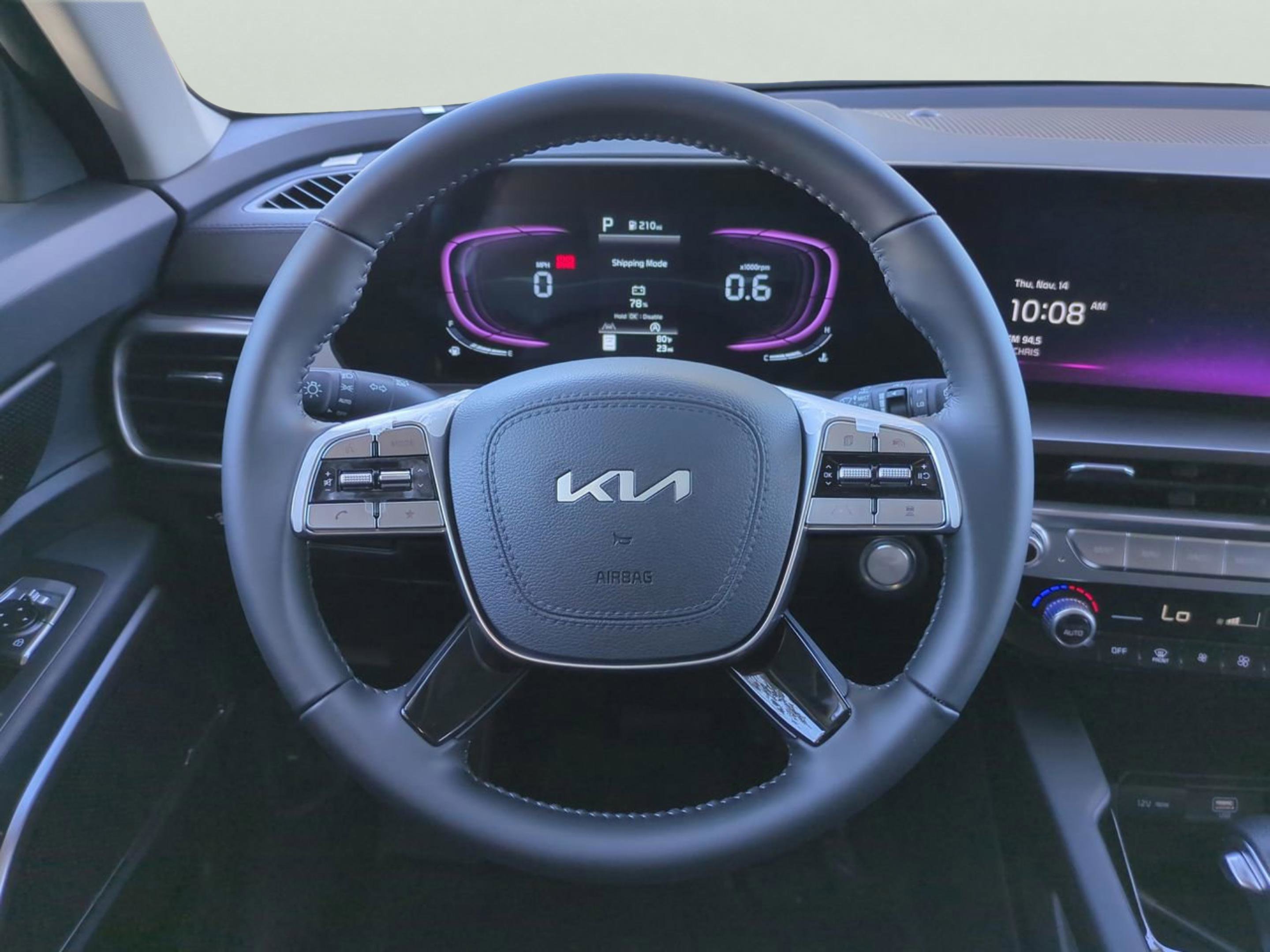 2025 Kia Telluride LX photo 17