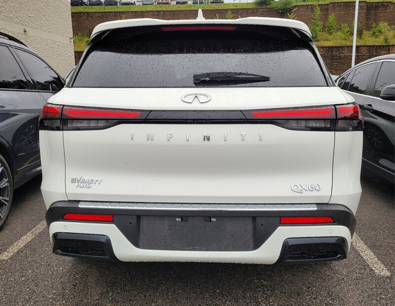 2025 Infiniti QX60 Pure AWD photo 4