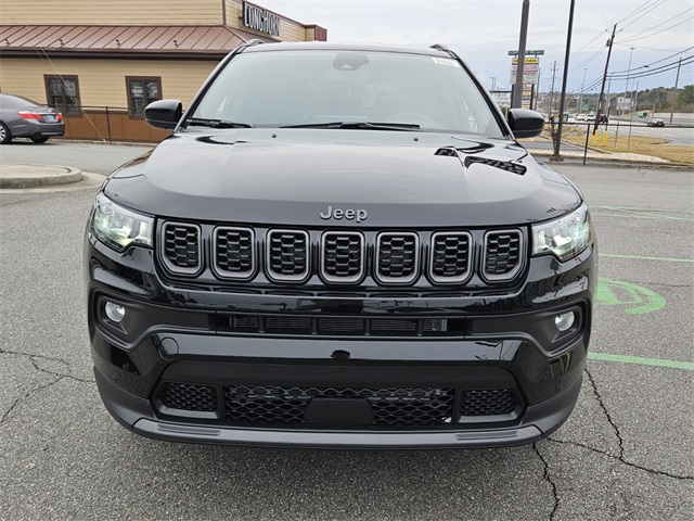 2026 Jeep Compass Latitude photo 2