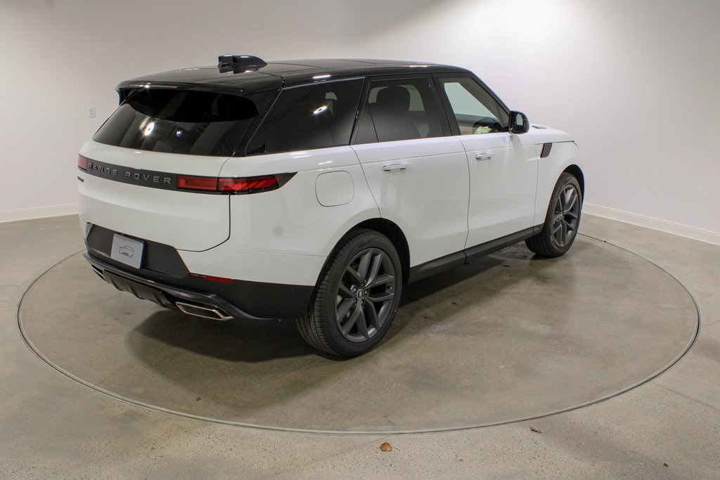 2025 Land Rover Range Rover Sport SE photo 4