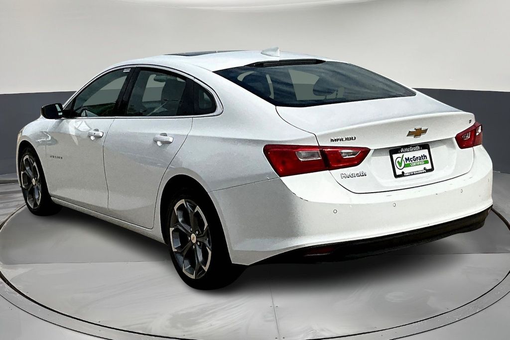 2024 Chevrolet Malibu 1LT photo 4