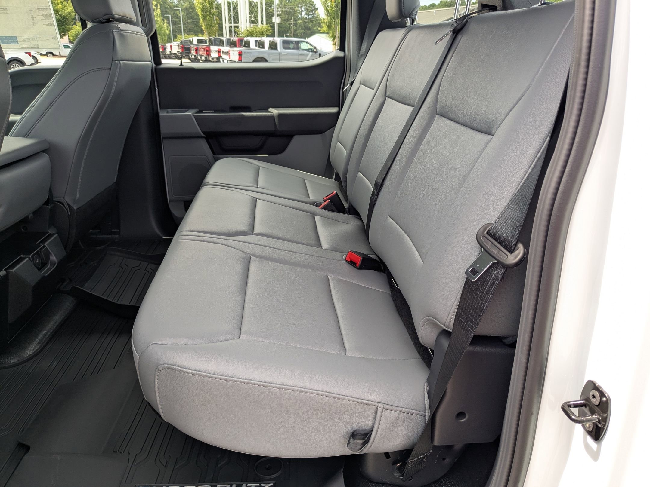 2025 Ford F-350 XL photo 26