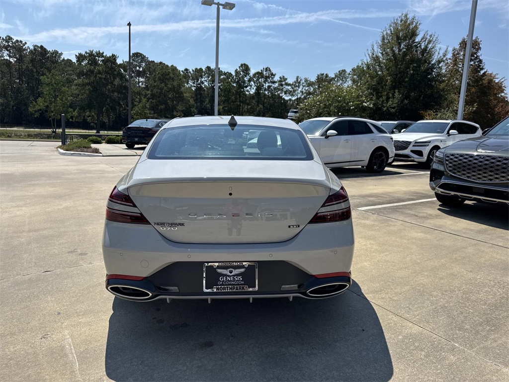 2025 Genesis G70 3.3T Sport Prestige photo 4