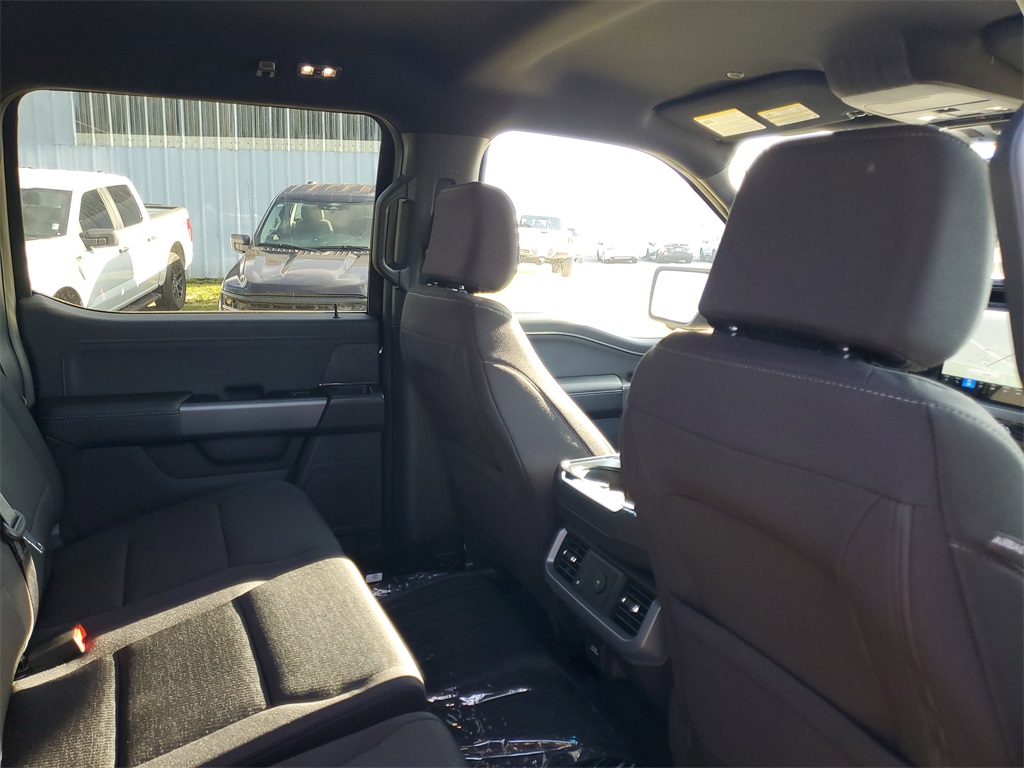 2025 Ford F-150 XLT photo 27