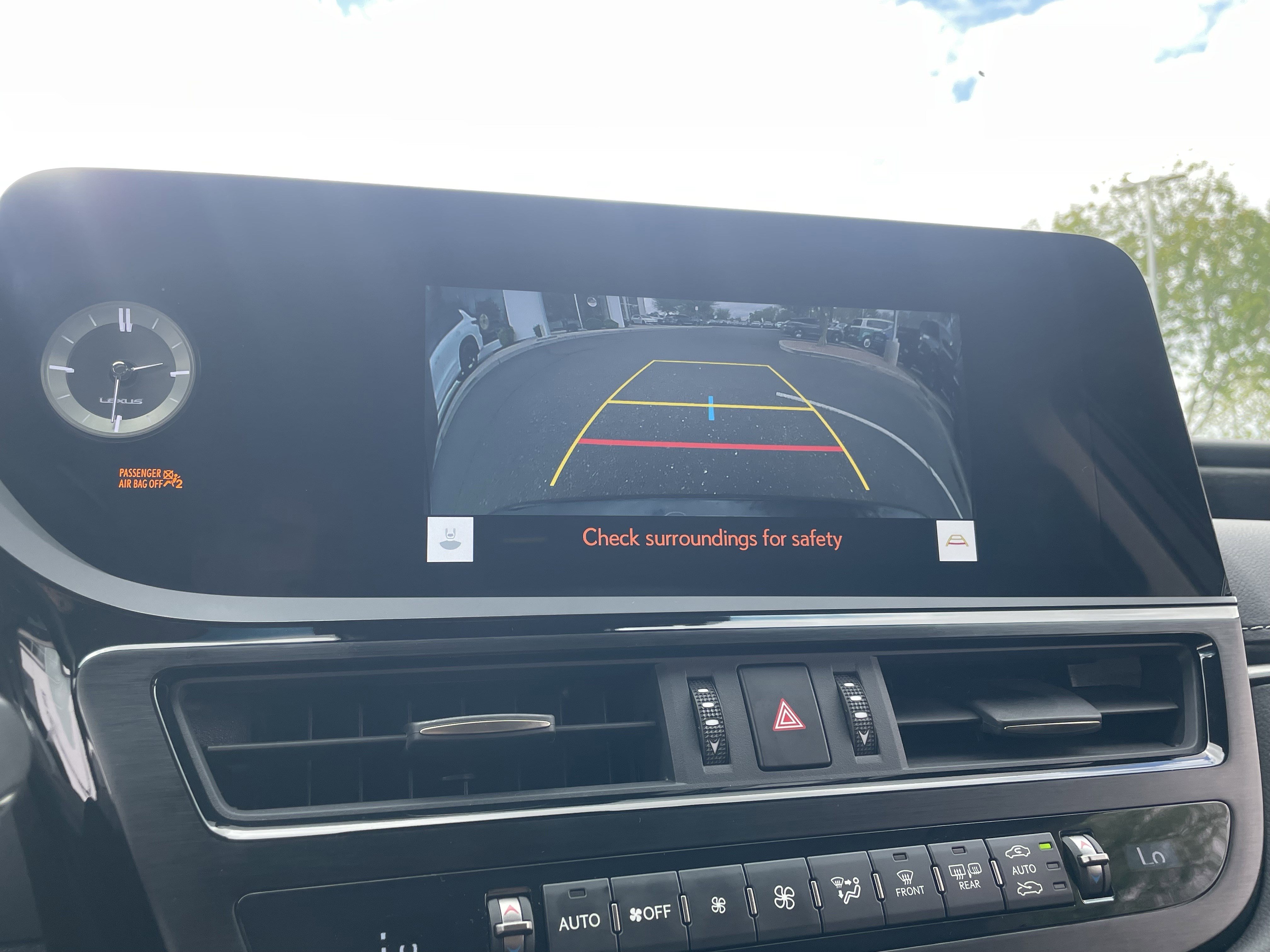 2024 Lexus ES 350 Premium photo 2