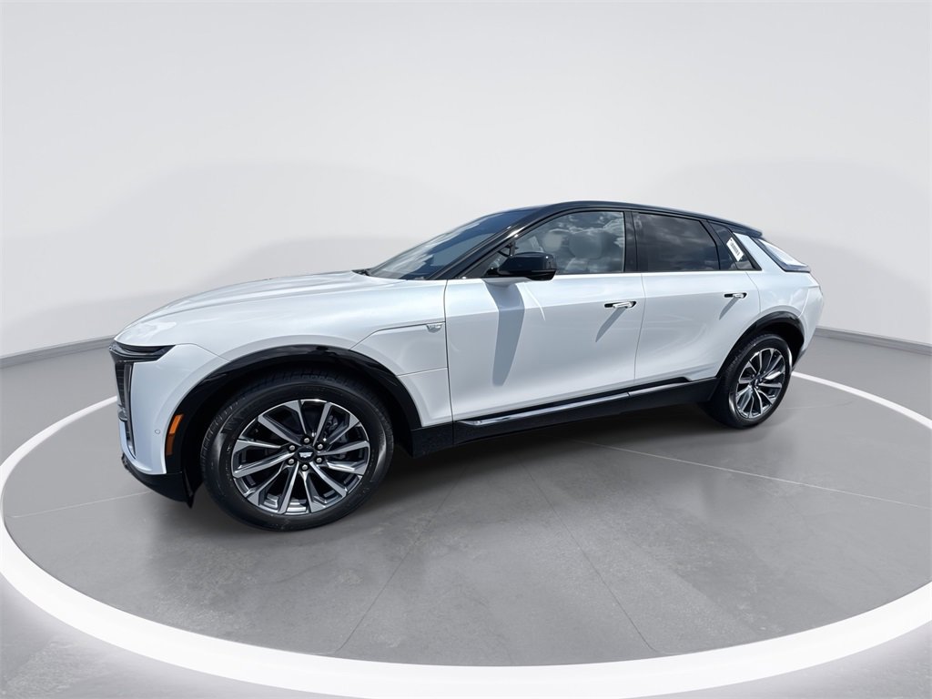 2025 Cadillac LYRIQ Sport 1's photo