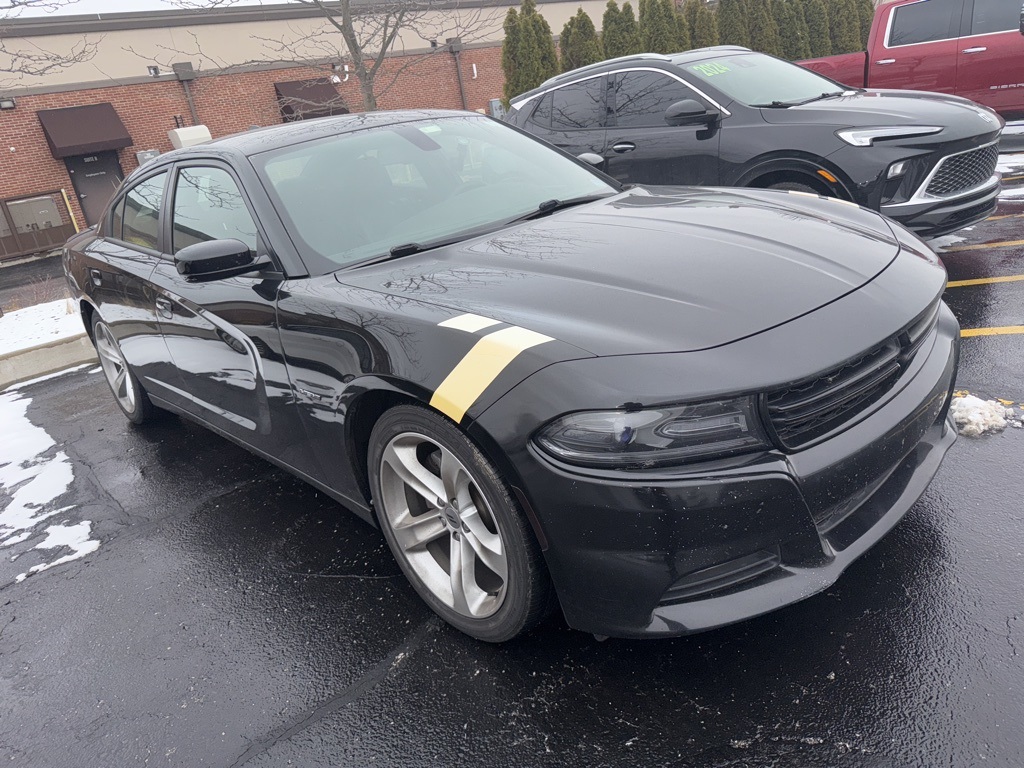 2017 Dodge Charger R/T's photo