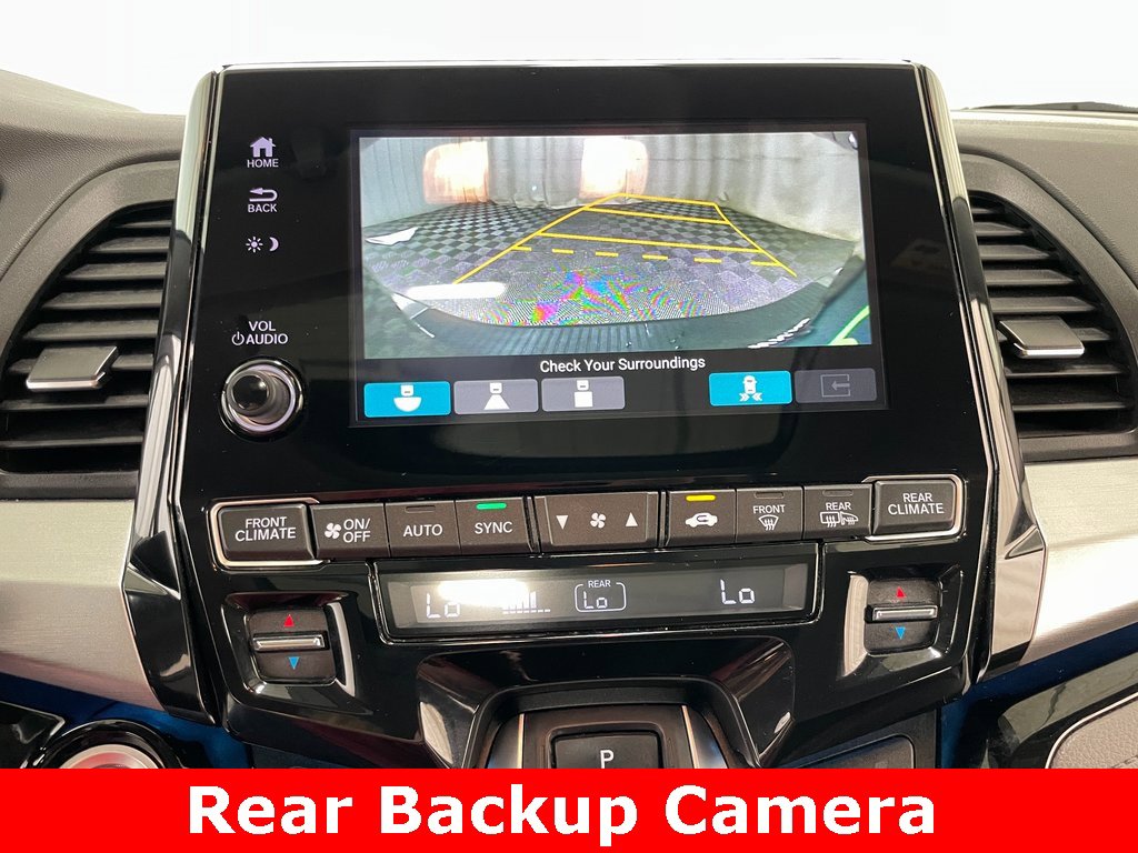 2021 Honda Odyssey Touring photo 4