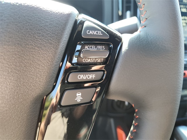 2026 Nissan Frontier Crew Cab PRO-4X photo 16