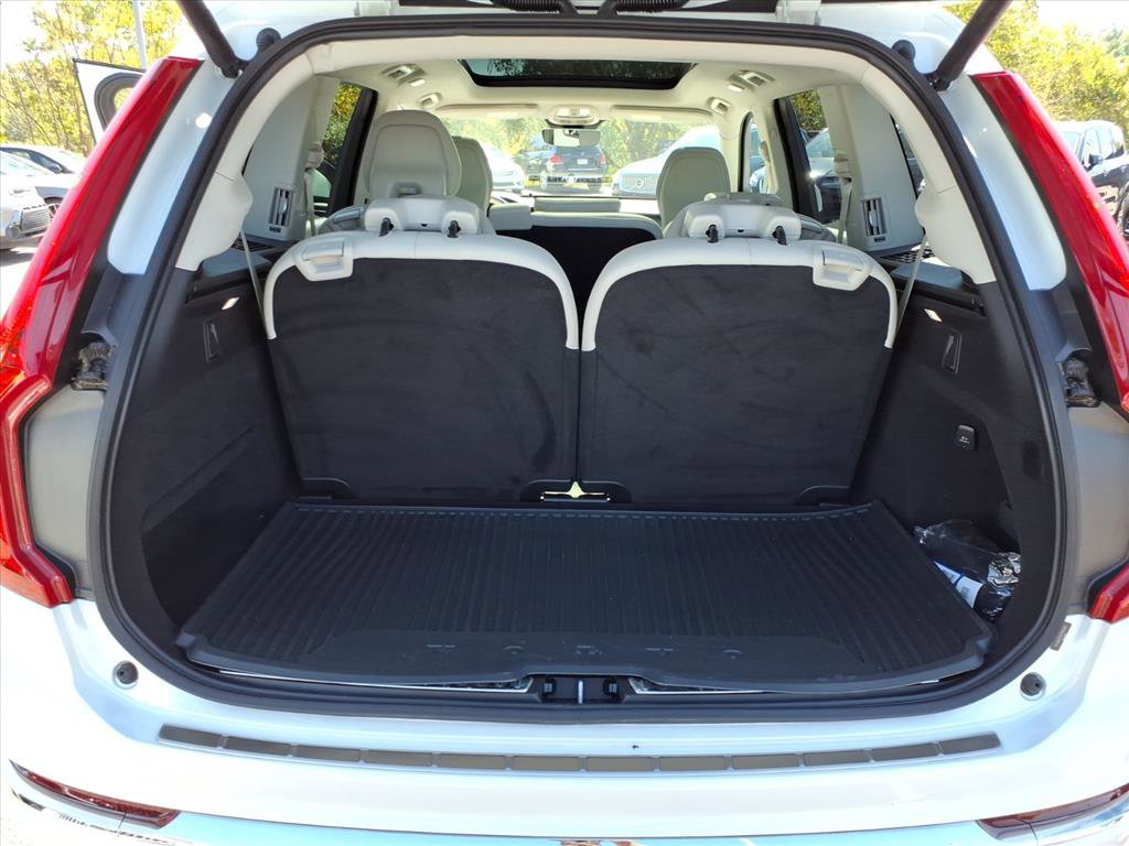 2024 Volvo XC90 Plus photo 12