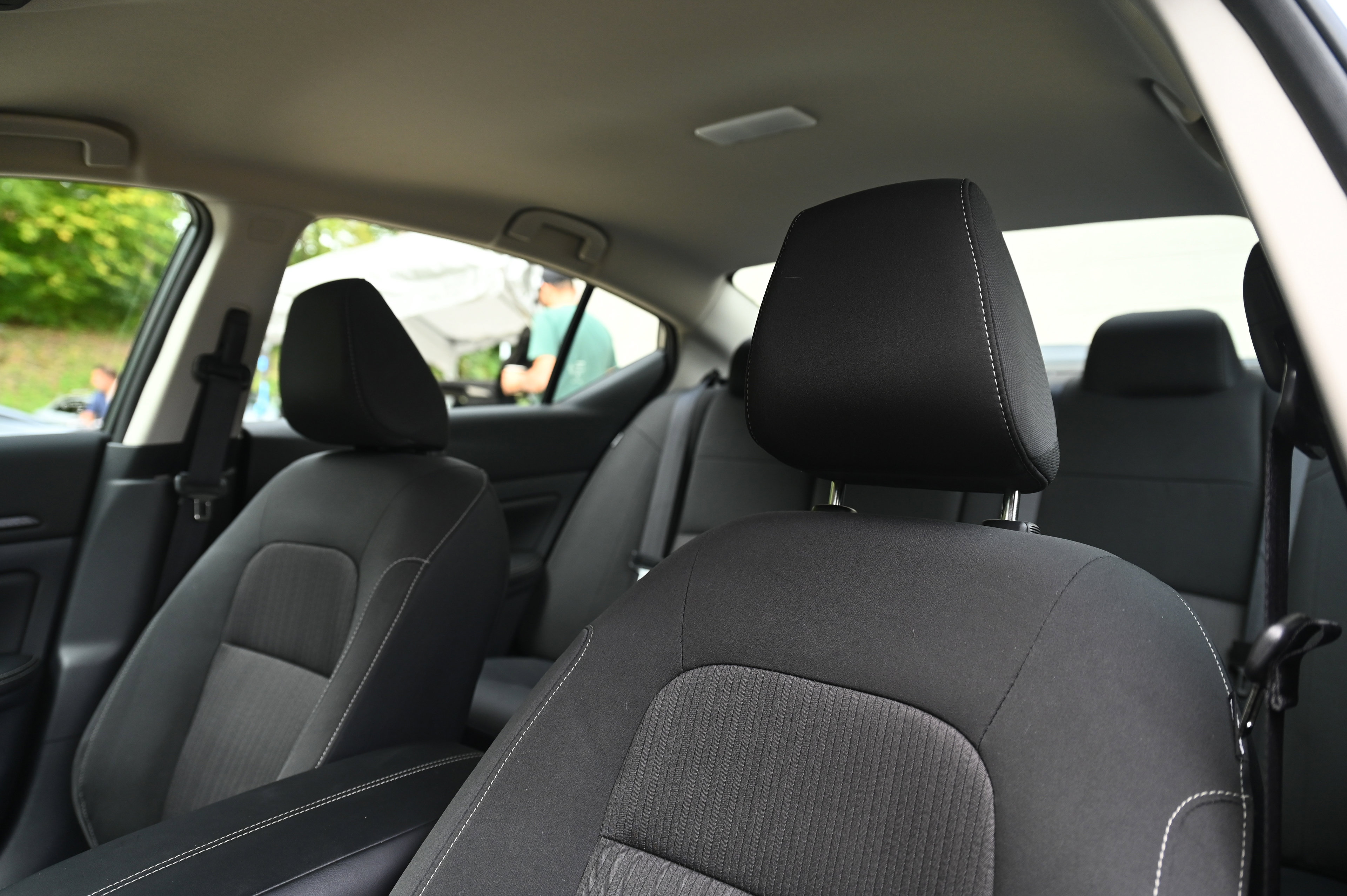 2025 Nissan Altima SV photo 20