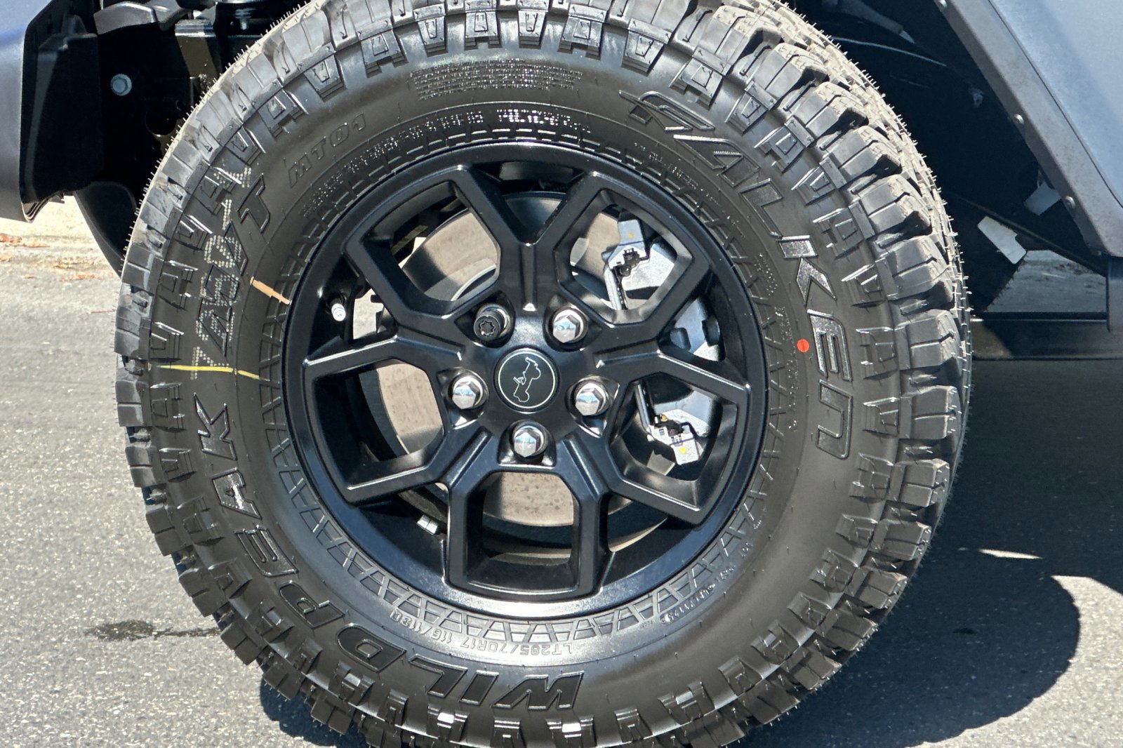 2025 Jeep Wrangler Willys photo 24
