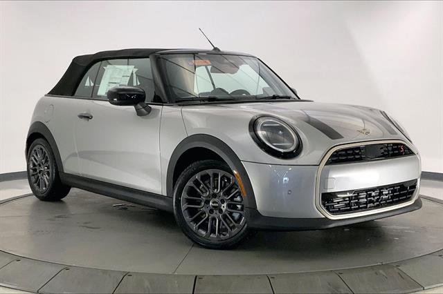 2026 MINI Convertible S's photo