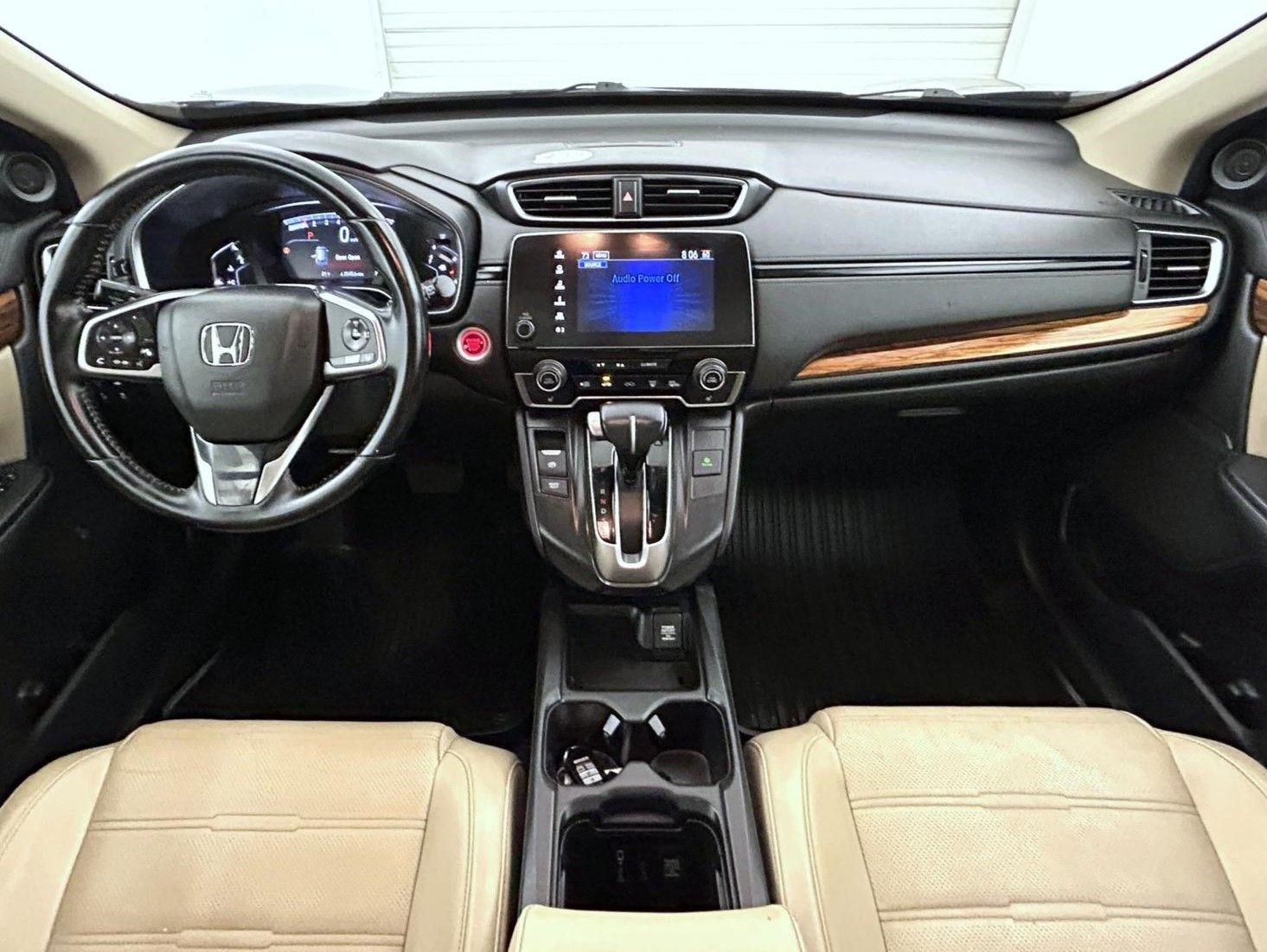 2018 Honda CR-V Touring photo 13