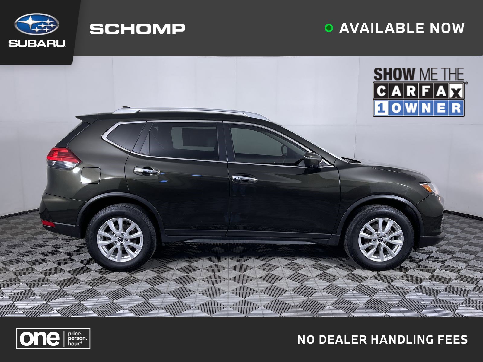 2017 Nissan Rogue SV's photo