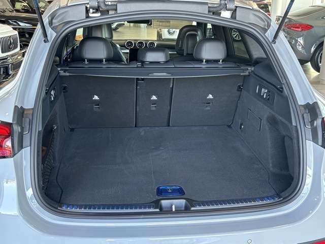 2026 Mercedes Benz GLC 300 photo 27