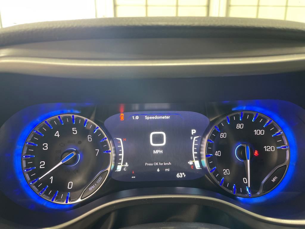 2025 Chrysler Pacifica photo 15