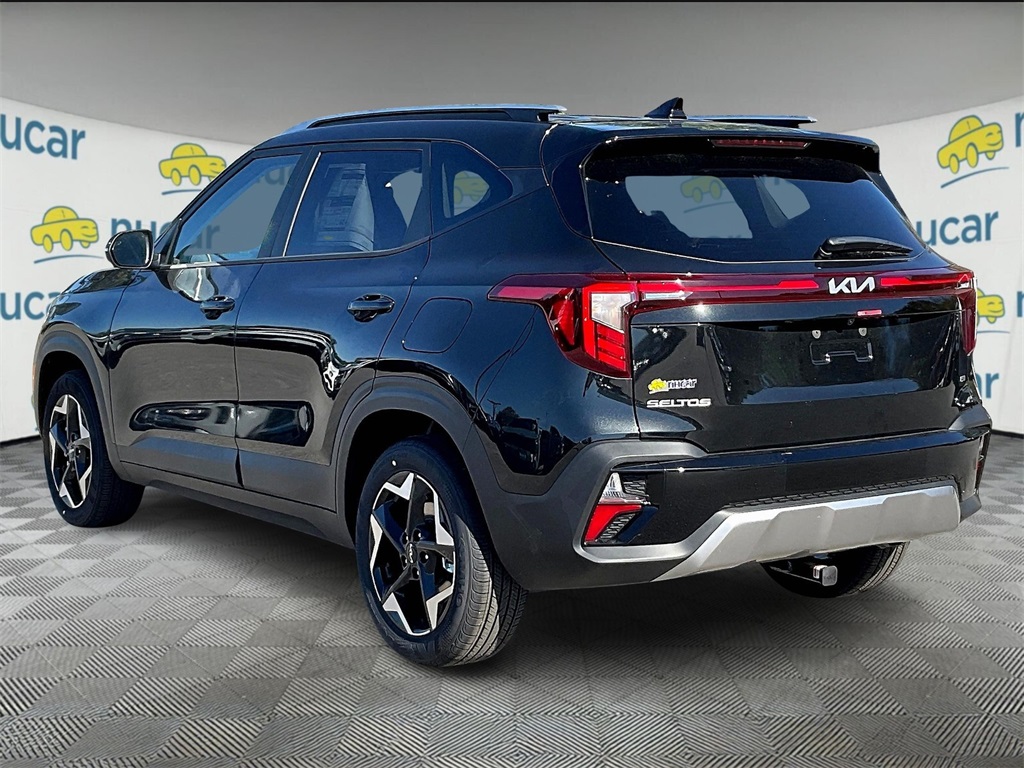 2026 Kia Seltos S photo 4