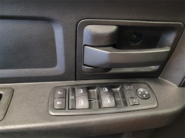2014 Ram 1500 Express photo 23