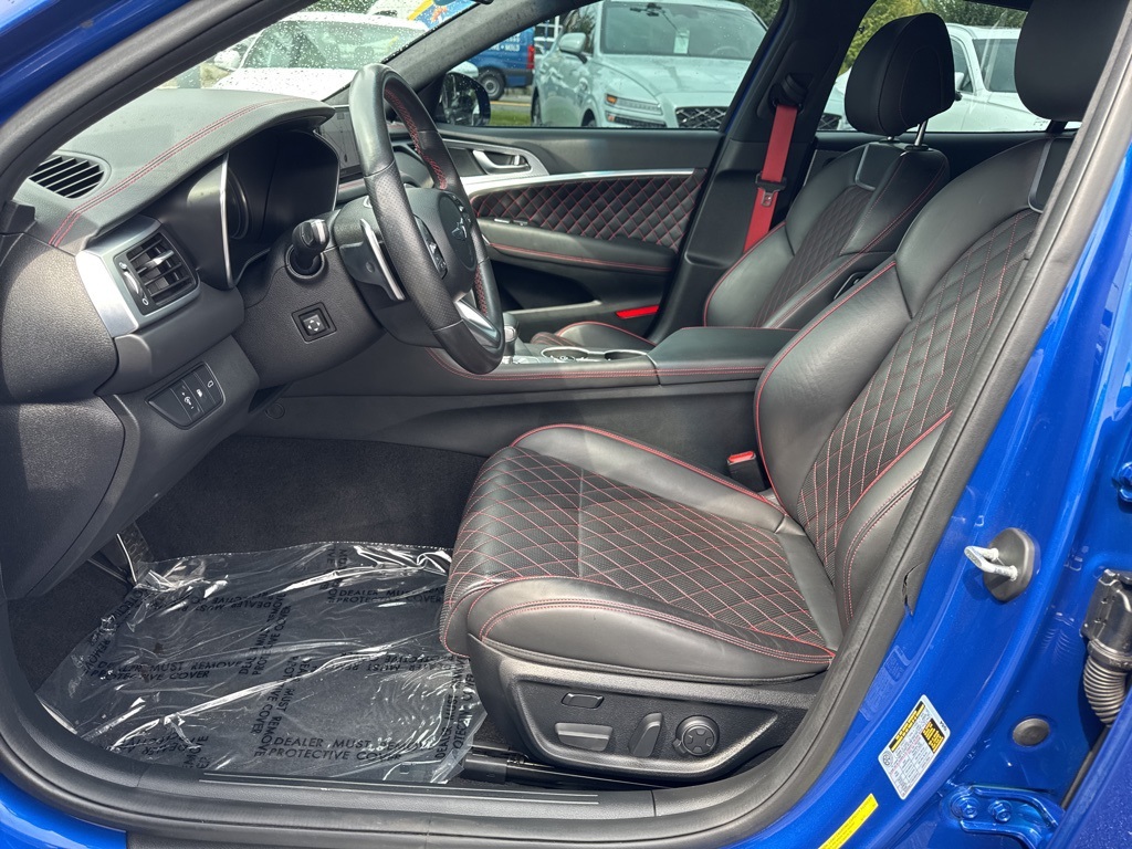 2022 Genesis G70 3.3T photo 17