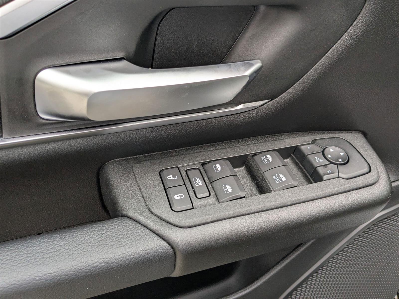 2025 Ram 1500 Big Horn photo 10