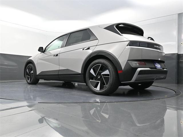 2025 Hyundai Ioniq 5 SE photo 33