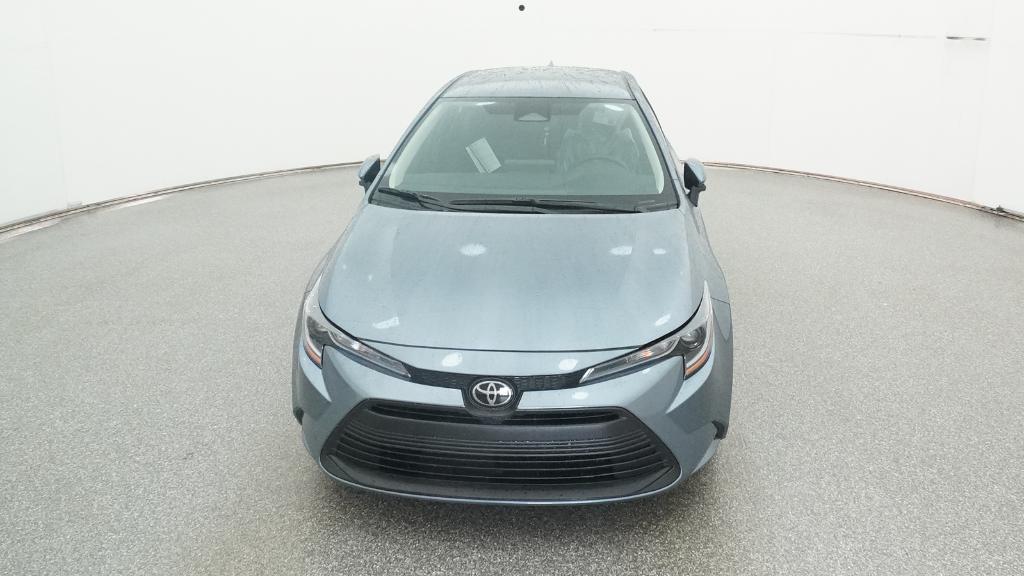 2026 Toyota Corolla LE photo 2