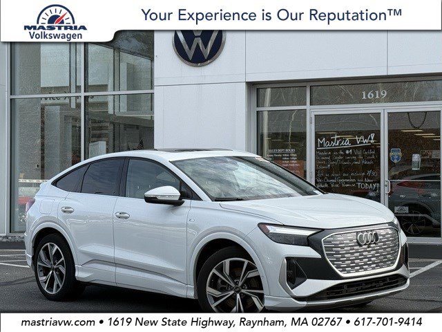 2024 Audi Q4 Sportback e-tron Premium Plus's photo