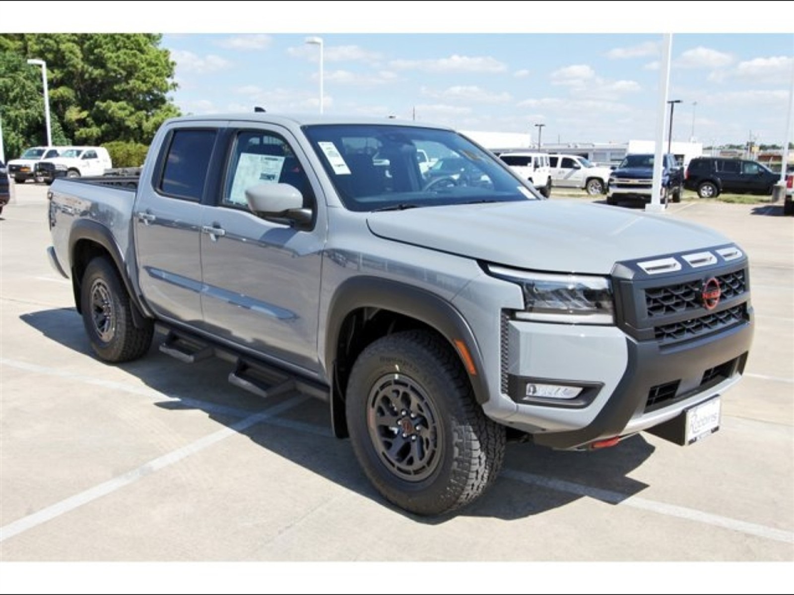 2026 Nissan Frontier Crew Cab PRO-4X® Gray at Robbins Nissan