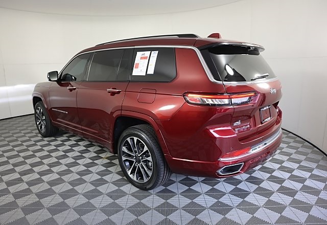 2022 Jeep Grand Cherokee Overland photo 5