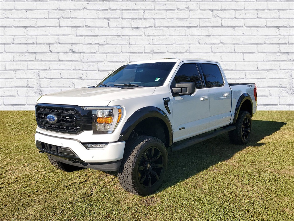 2023 Ford F-150 XLT photo 4