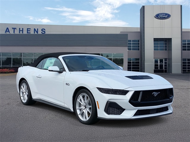 2025 Ford Mustang GT Premium's photo