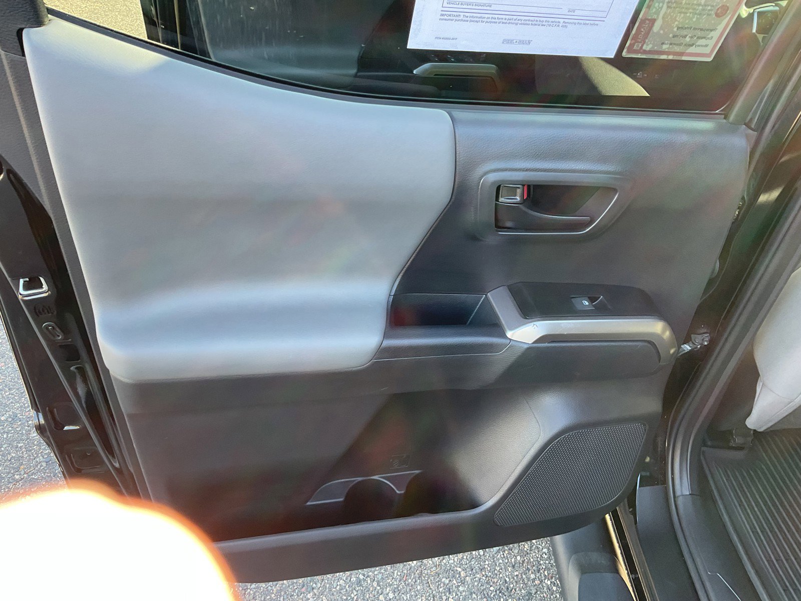 2023 Toyota Tacoma SR5 photo 20