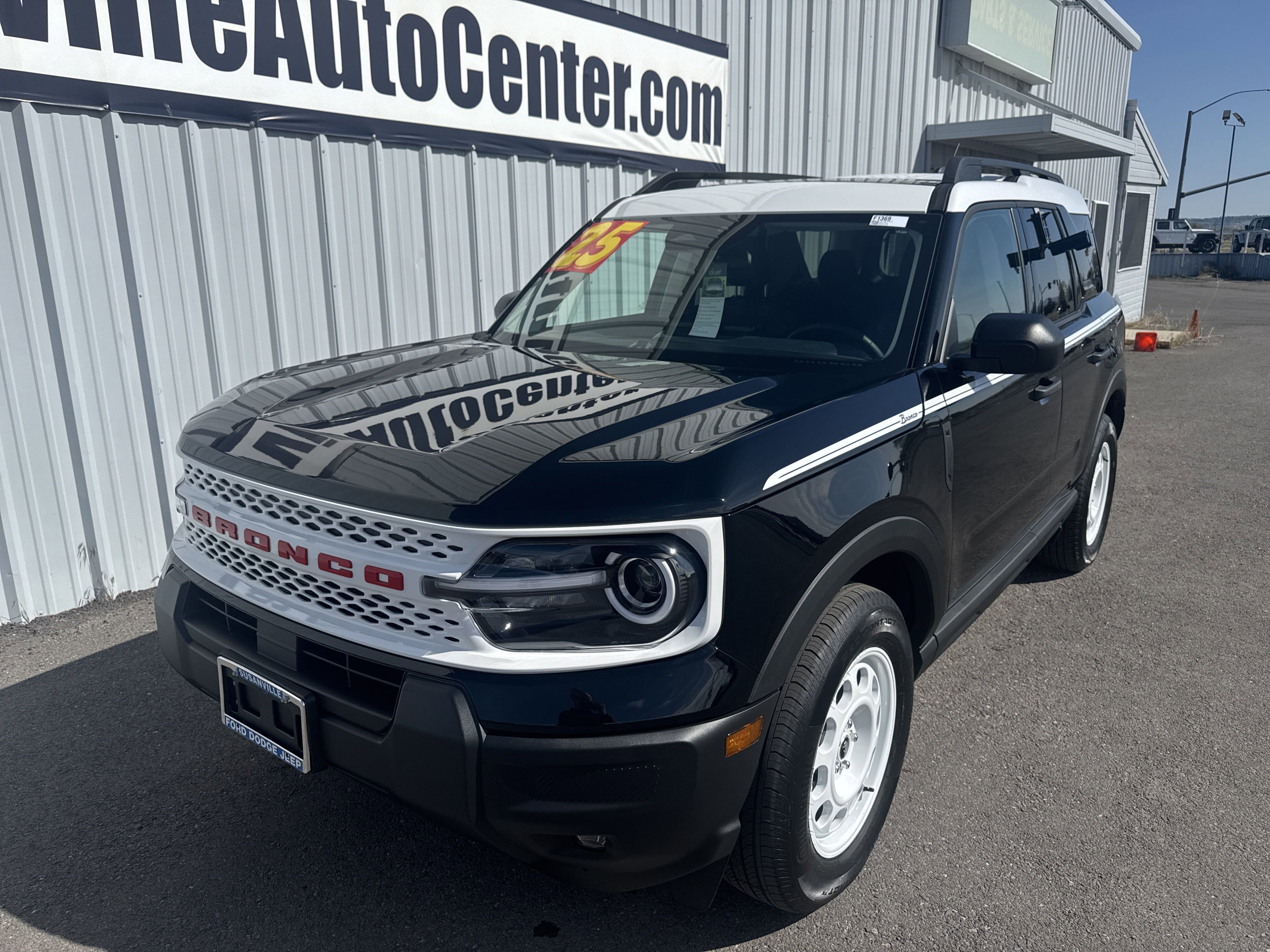 2025 Ford Bronco Sport Heritage's photo