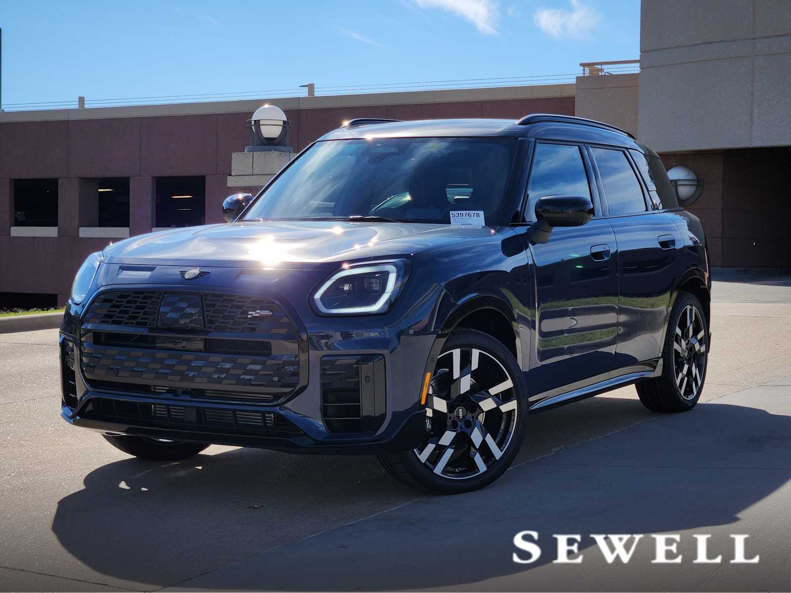 2026 MINI Countryman S's photo