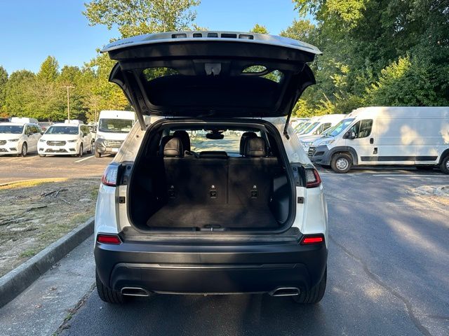 2022 Jeep Cherokee Latitude Lux photo 12