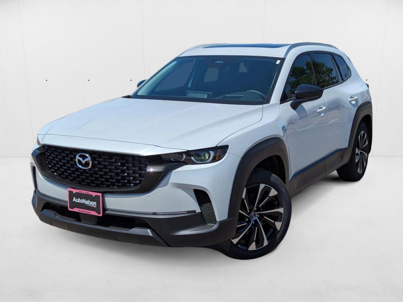 2025 Mazda CX-50 Premium Plus's photo