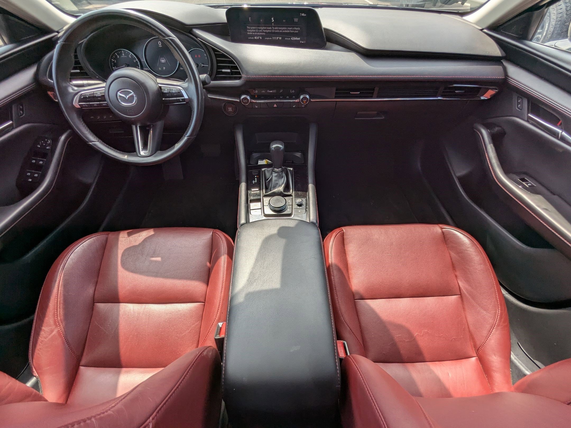 2024 Mazda Mazda3 2.5 s Carbon photo 24