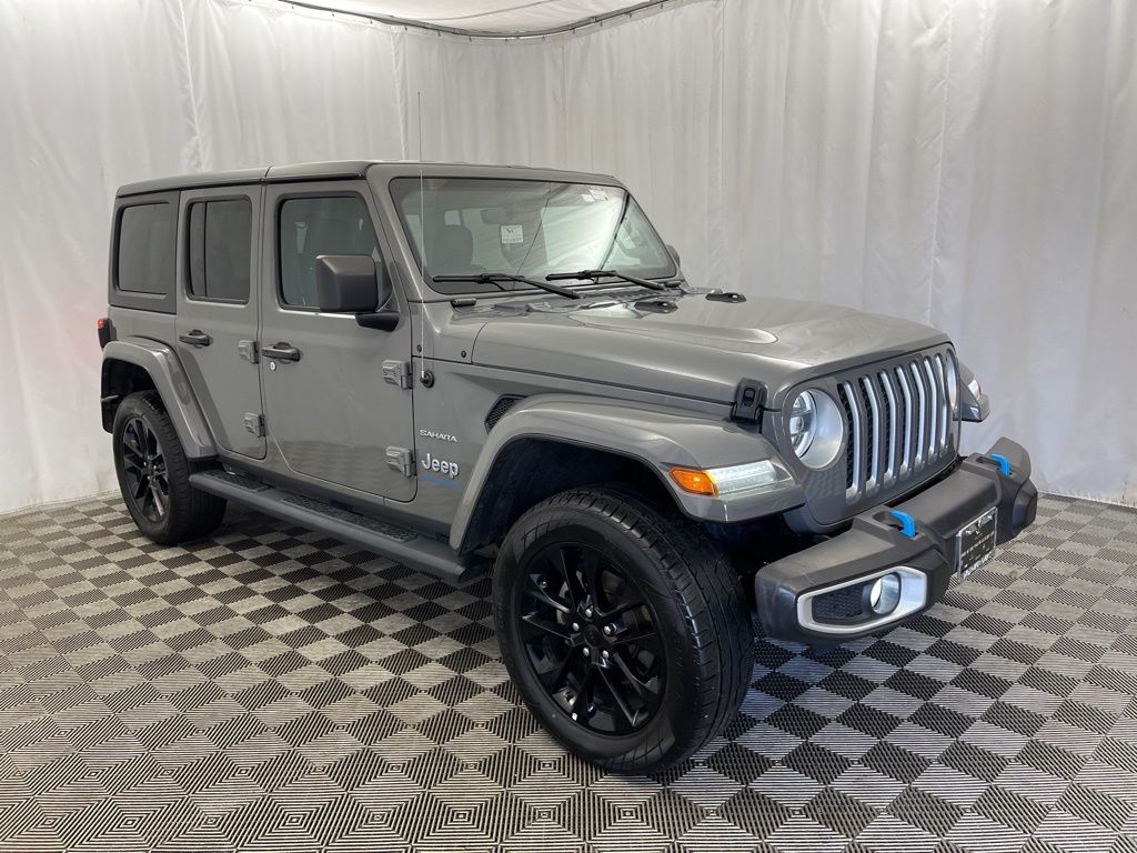 2023 Jeep Wrangler Sahara 4xe photo 2
