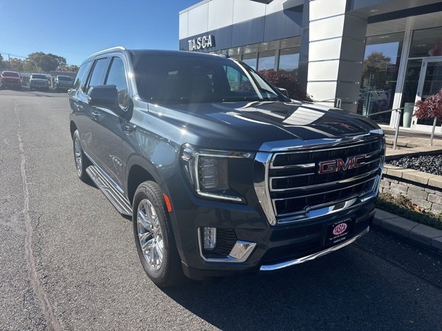 2021 GMC Yukon SLT's photo