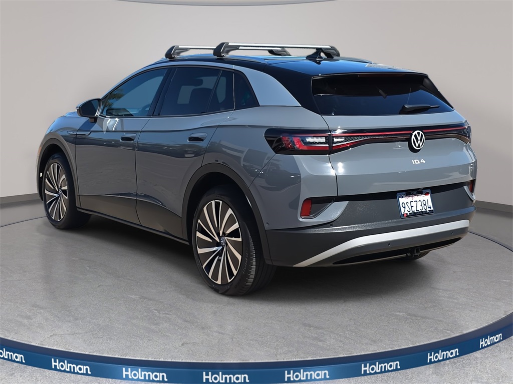 2023 Volkswagen ID.4 Pro Plus photo 2